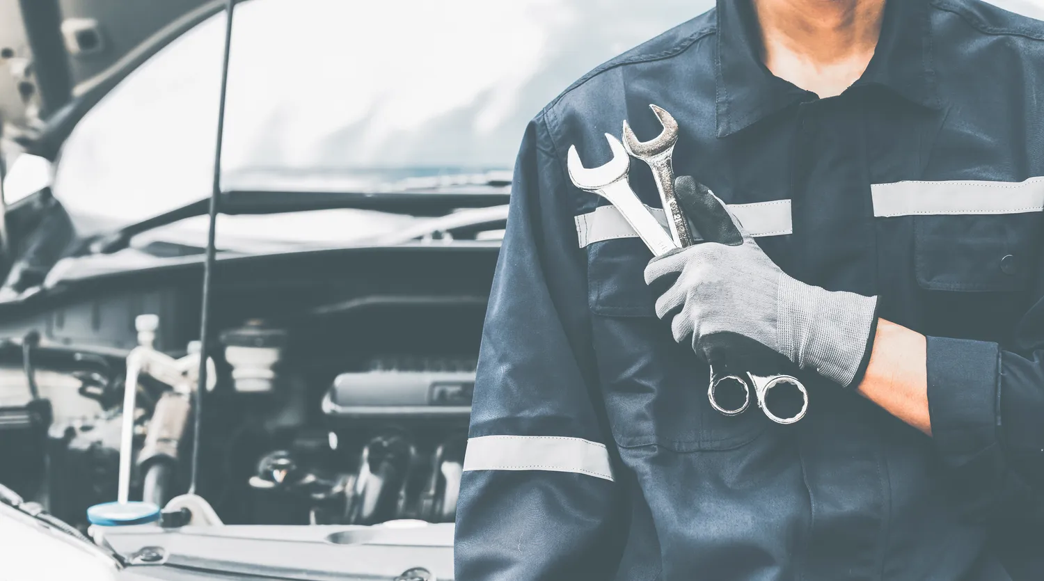 Warsztat samochodowy - profesjonalna mechanika pojazdowa